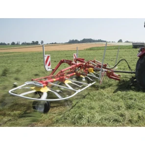 Sprederive HIT 6-rotor Pöttinger